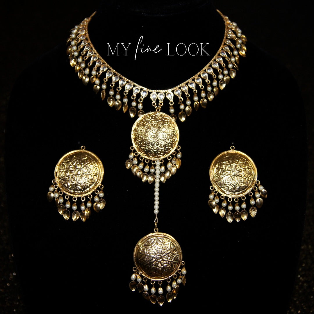 Gold and White Pearl Pippal Pathi Necklace Set