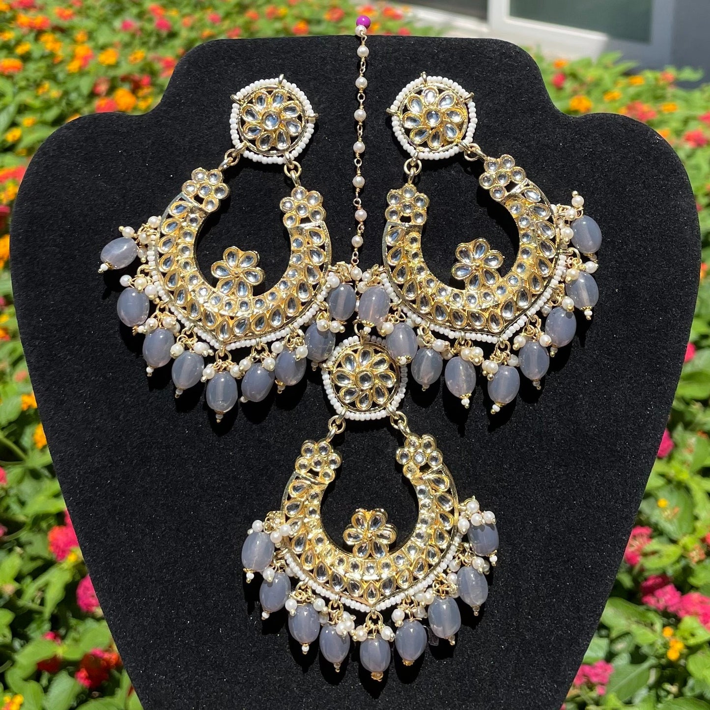 Grey Kundan Earrings with Tikka