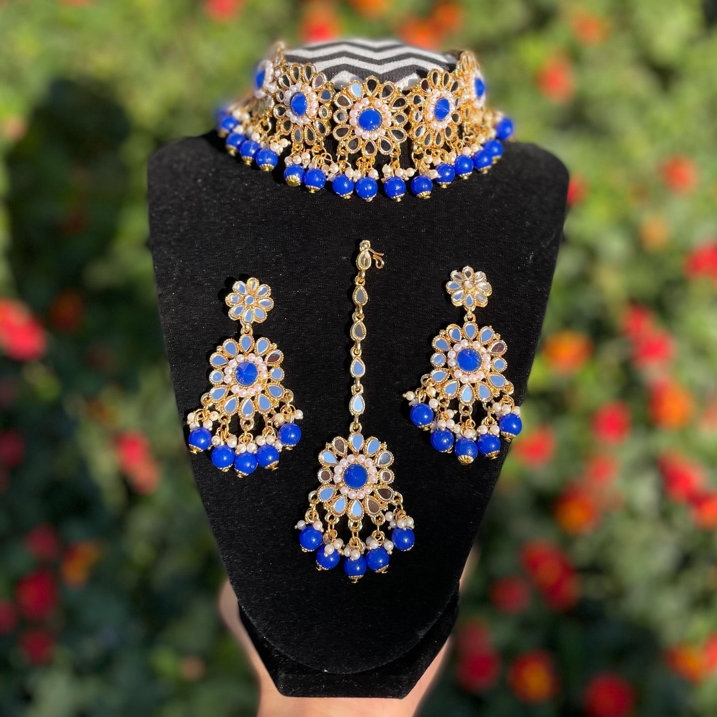 Blue Mirror Choker Set