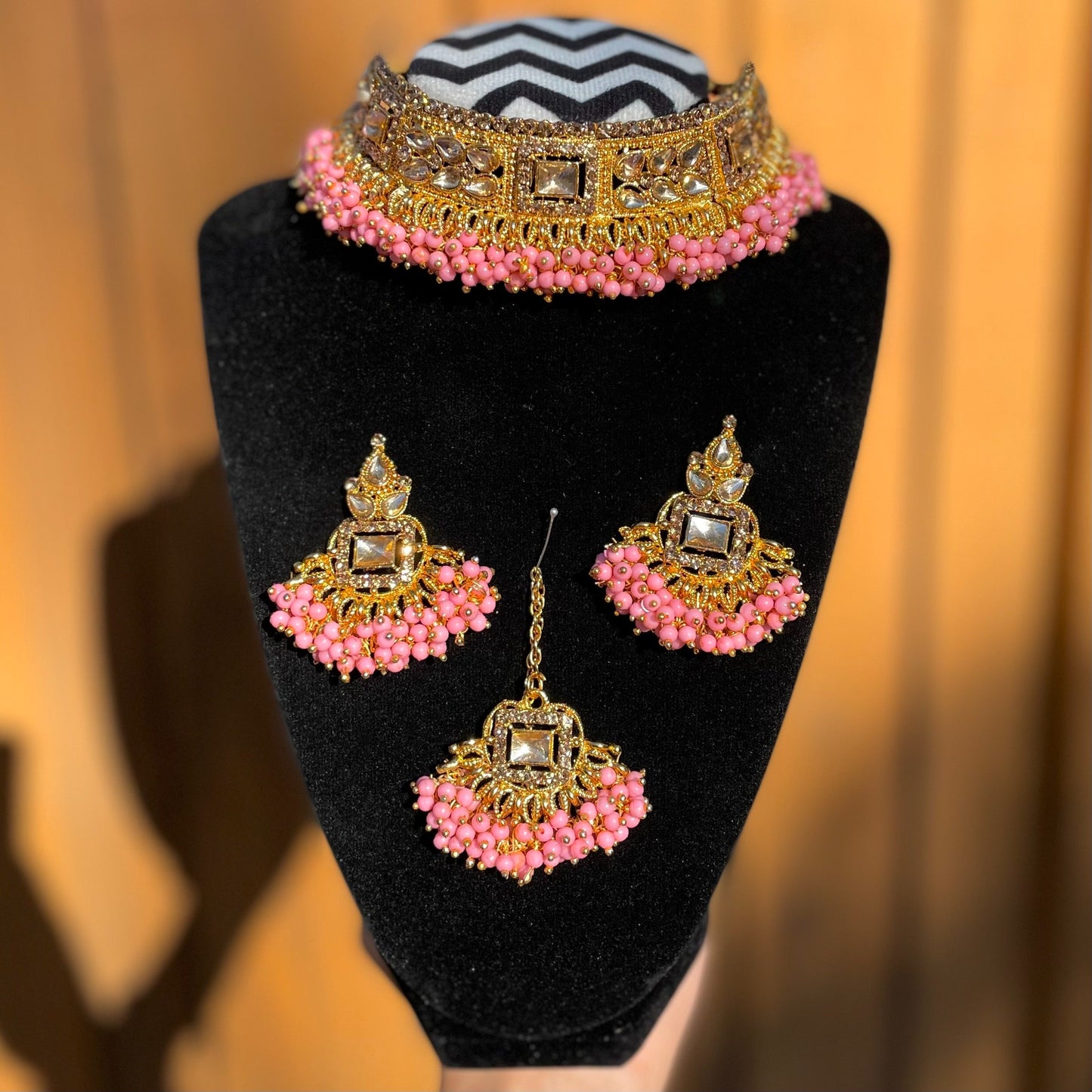 Pink Gucha Choker Set