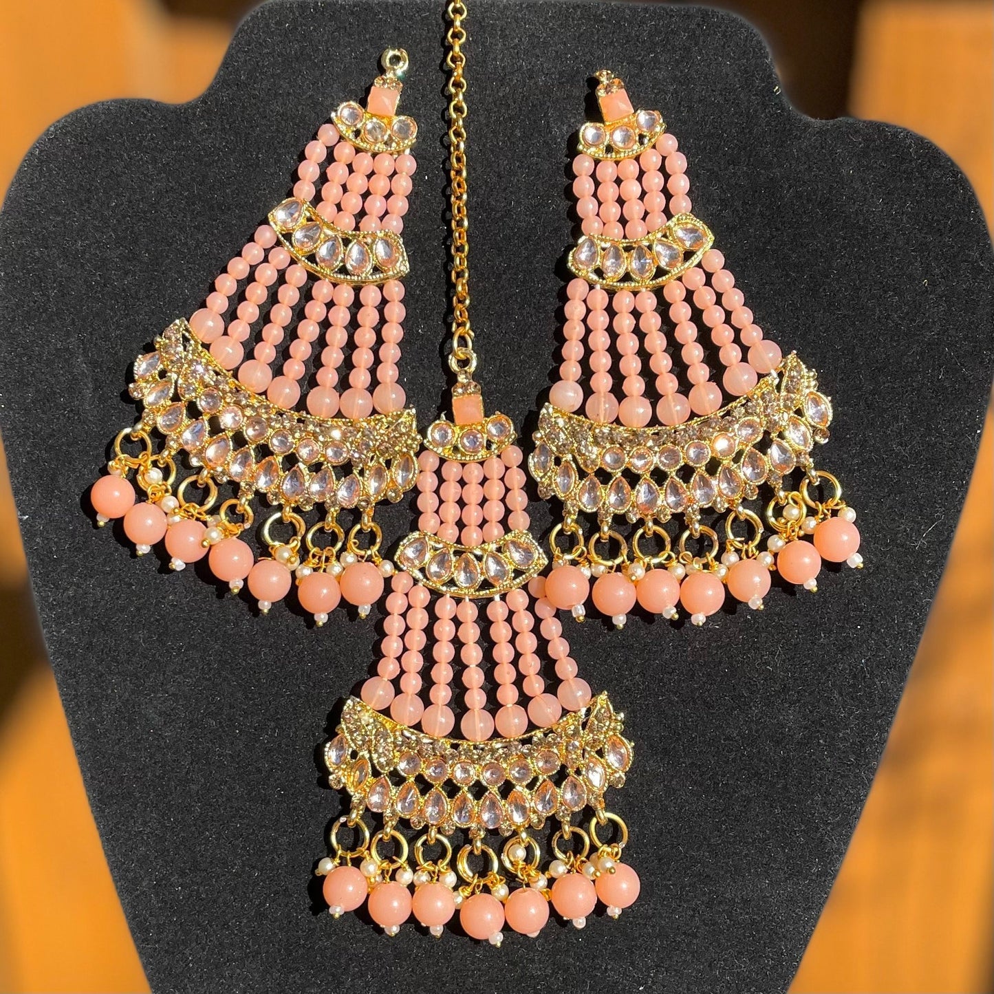 Peach Earrings with Tikka/Passa