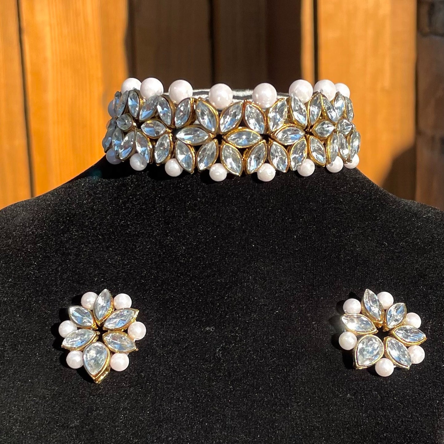 Aqua Green Pippal Pathi Necklace Set