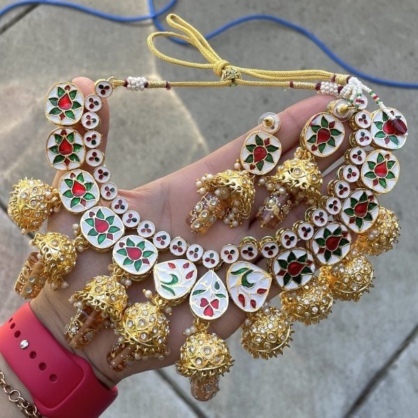 Clear Peach Jhumki Kundan Necklace Set