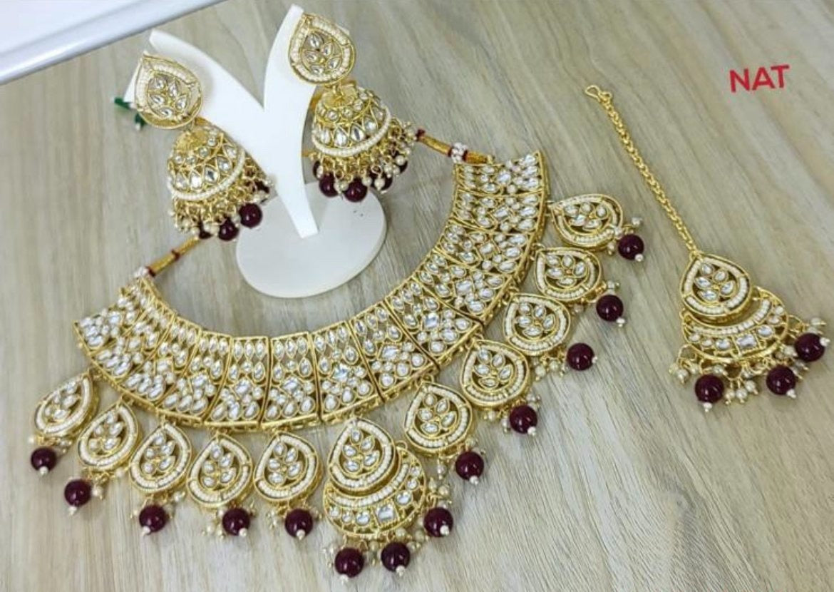 Maroon Necklace Set