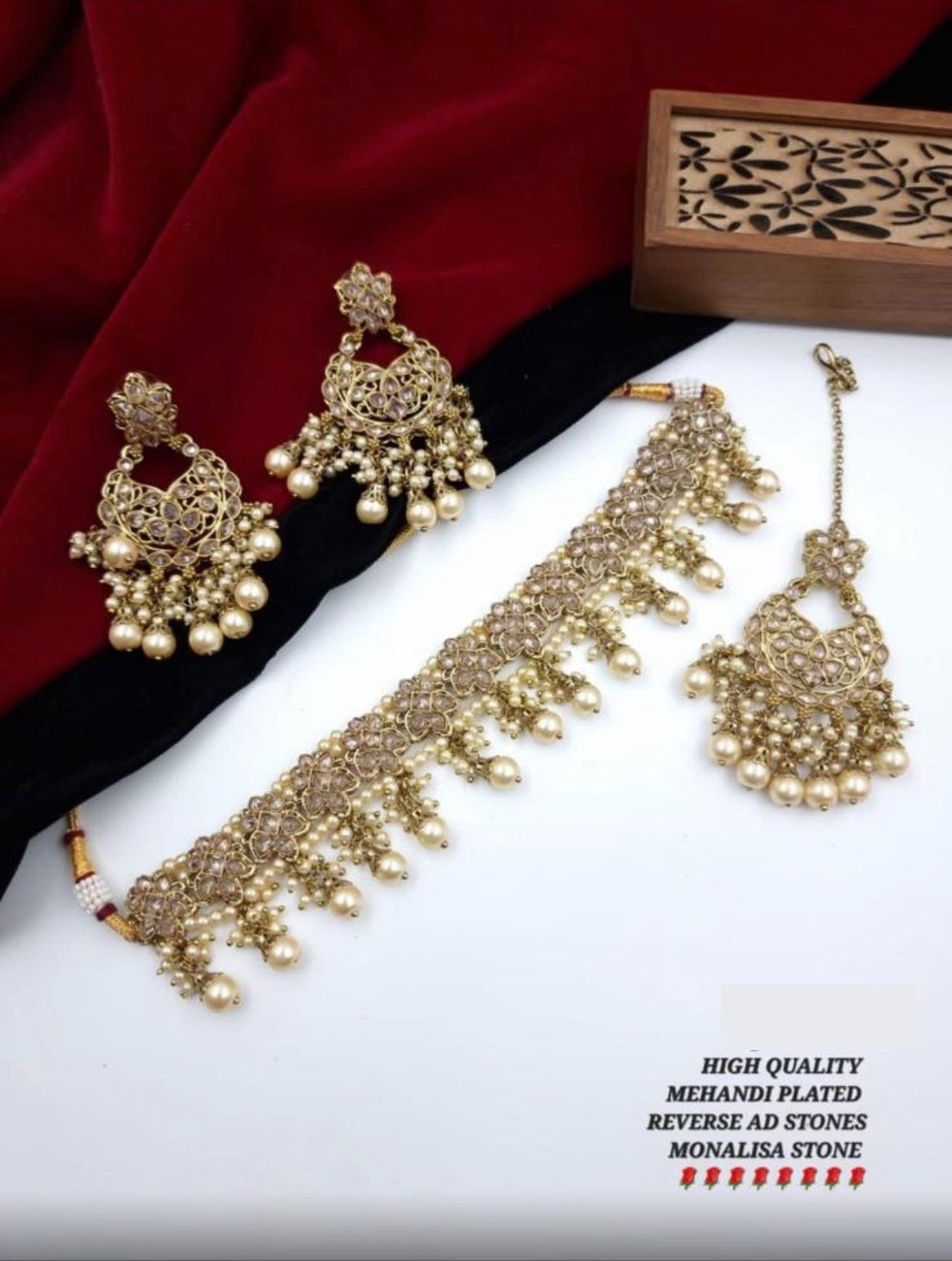 Golden Choker Set