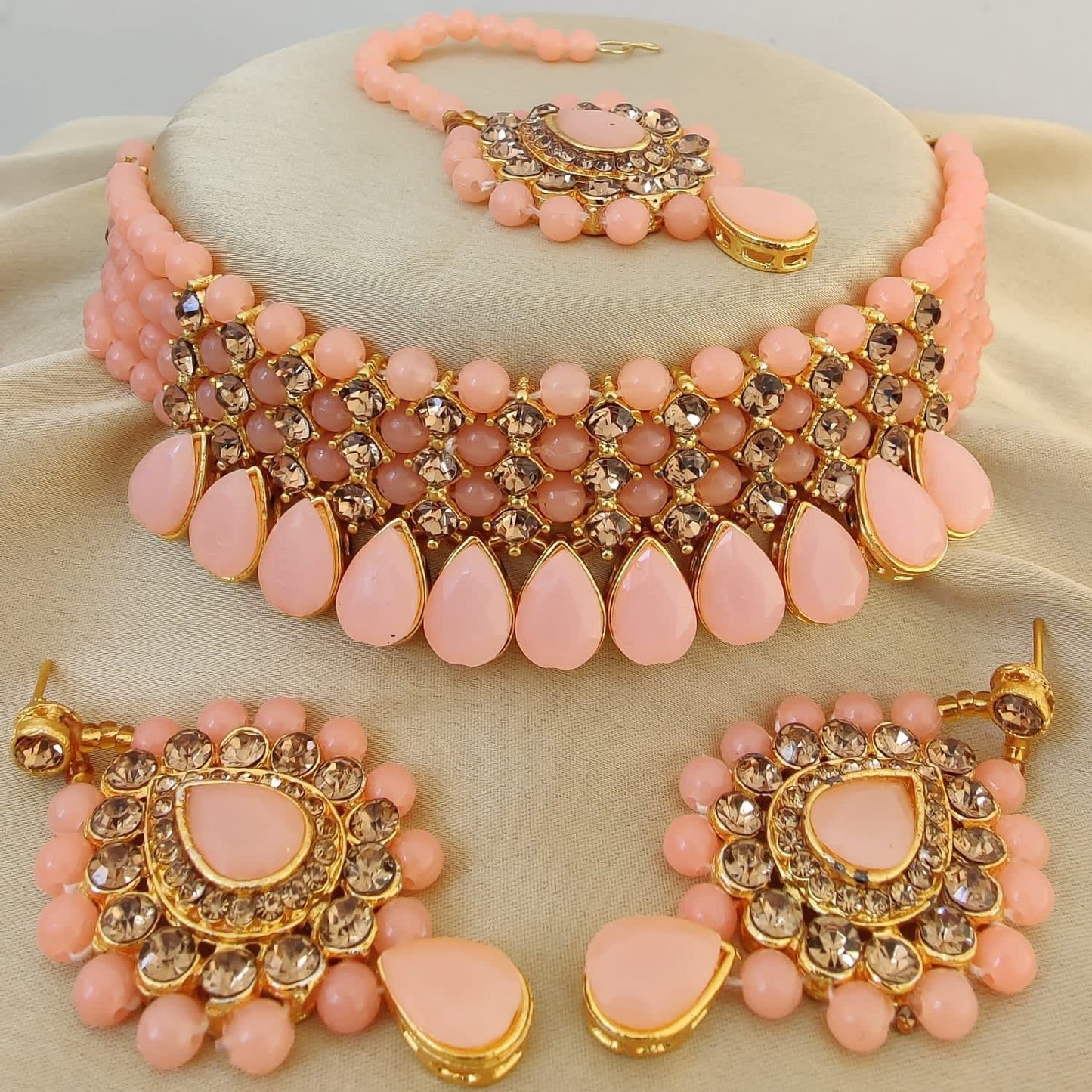 Peach Choker Set