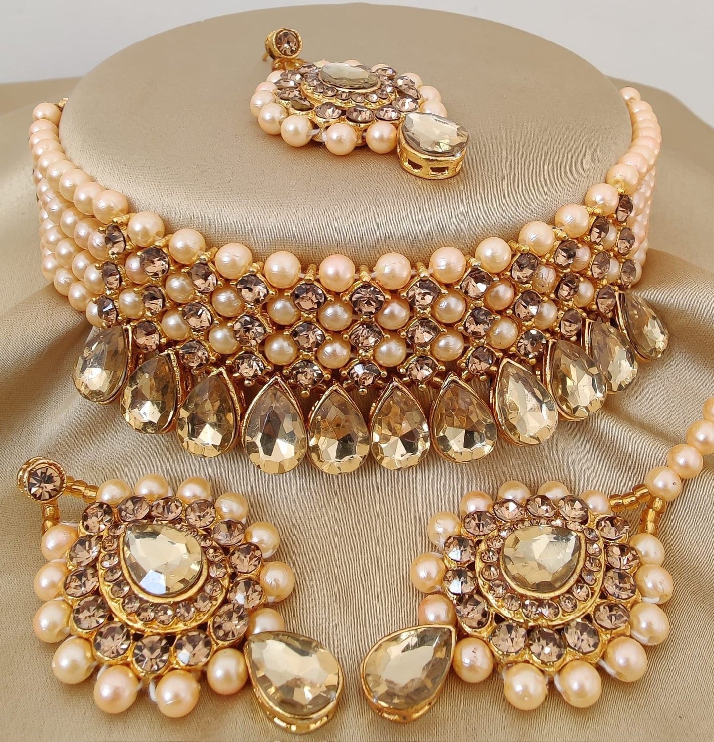 Golden Choker Set