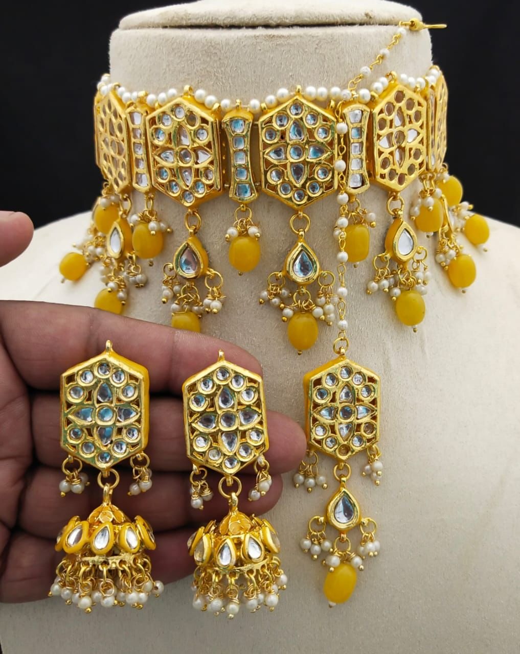 Handmade Yellow Choker Set
