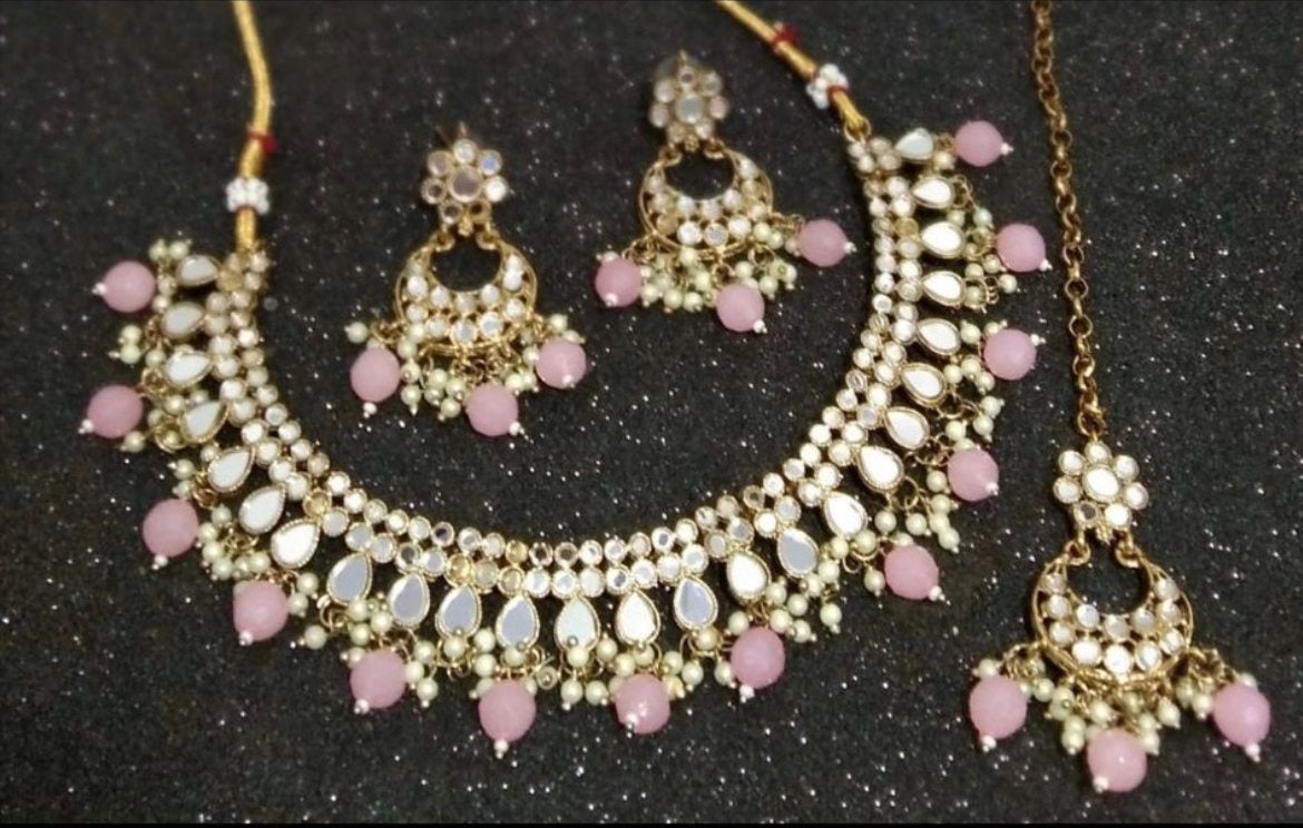Light Pink Mirror Necklace Set