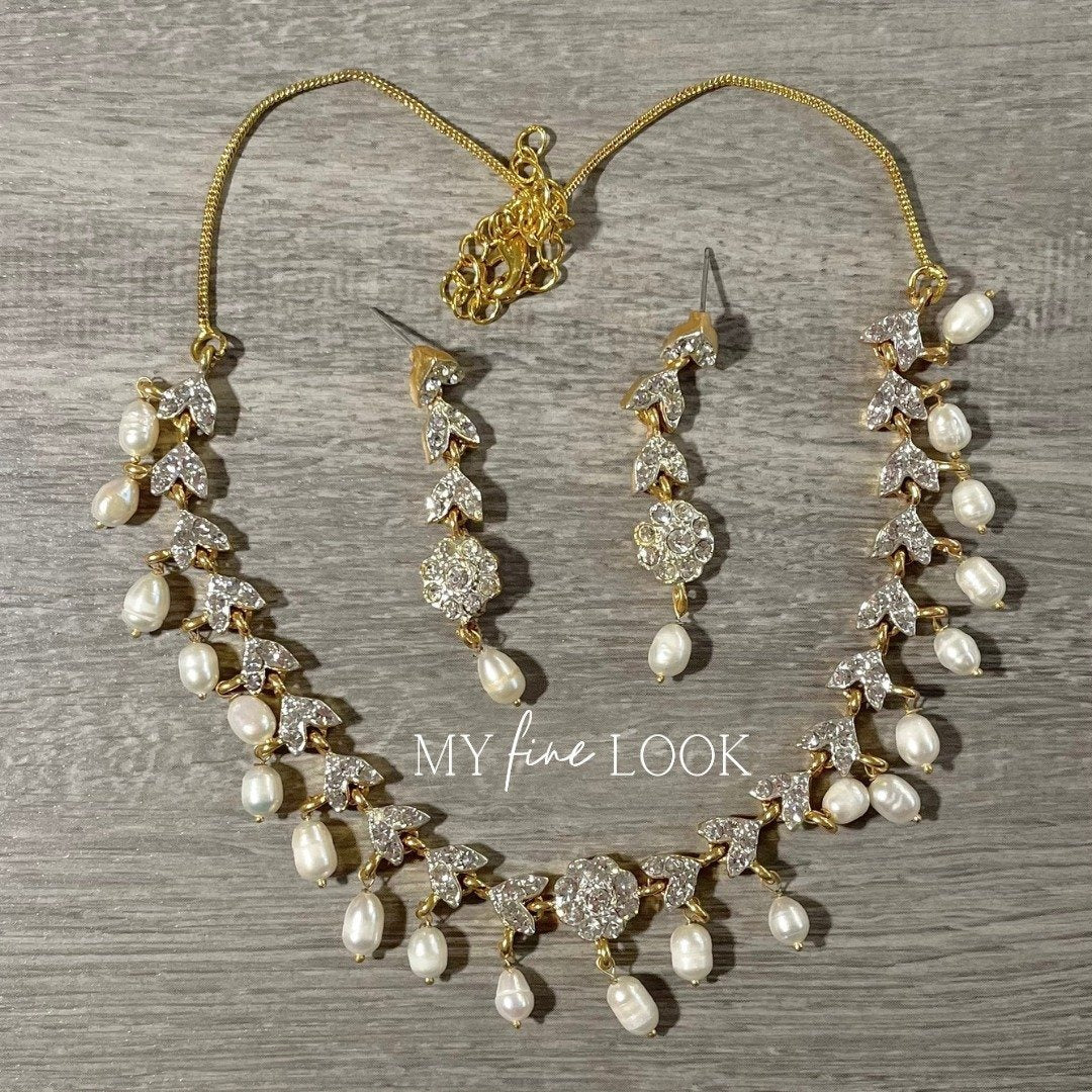 Pearl Necklace Set