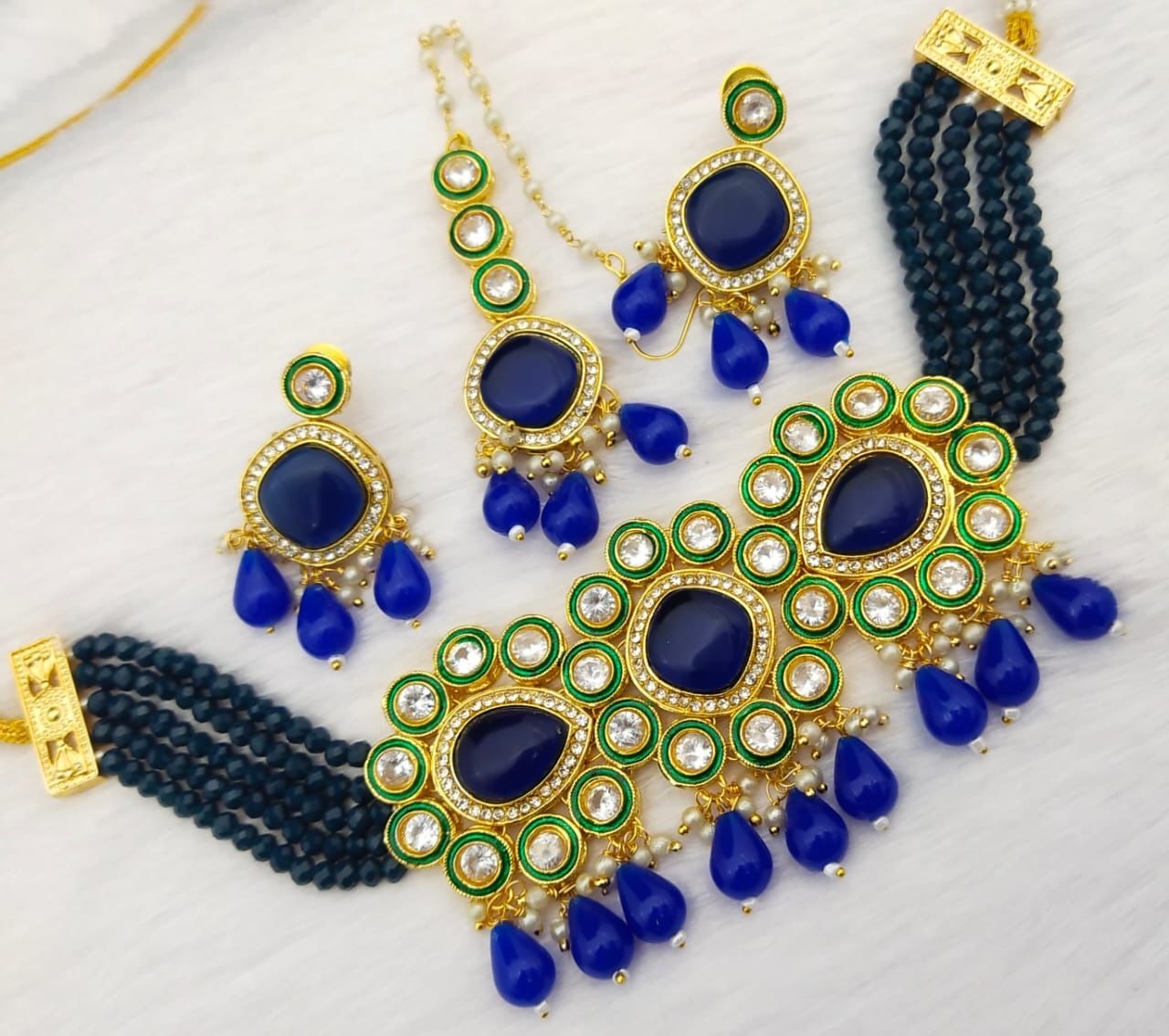 Onex Choker Set