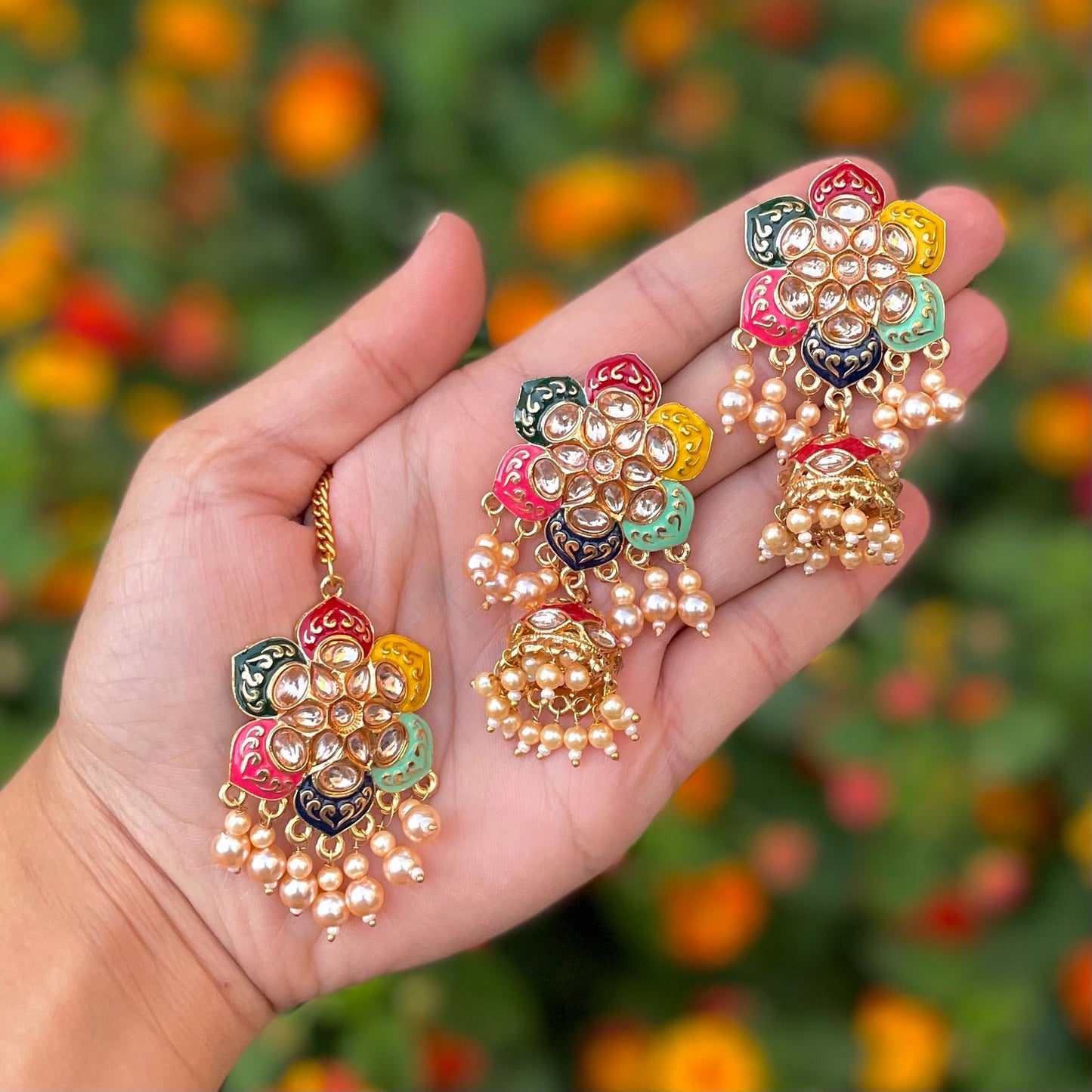 Multicolor Floral Necklace Set