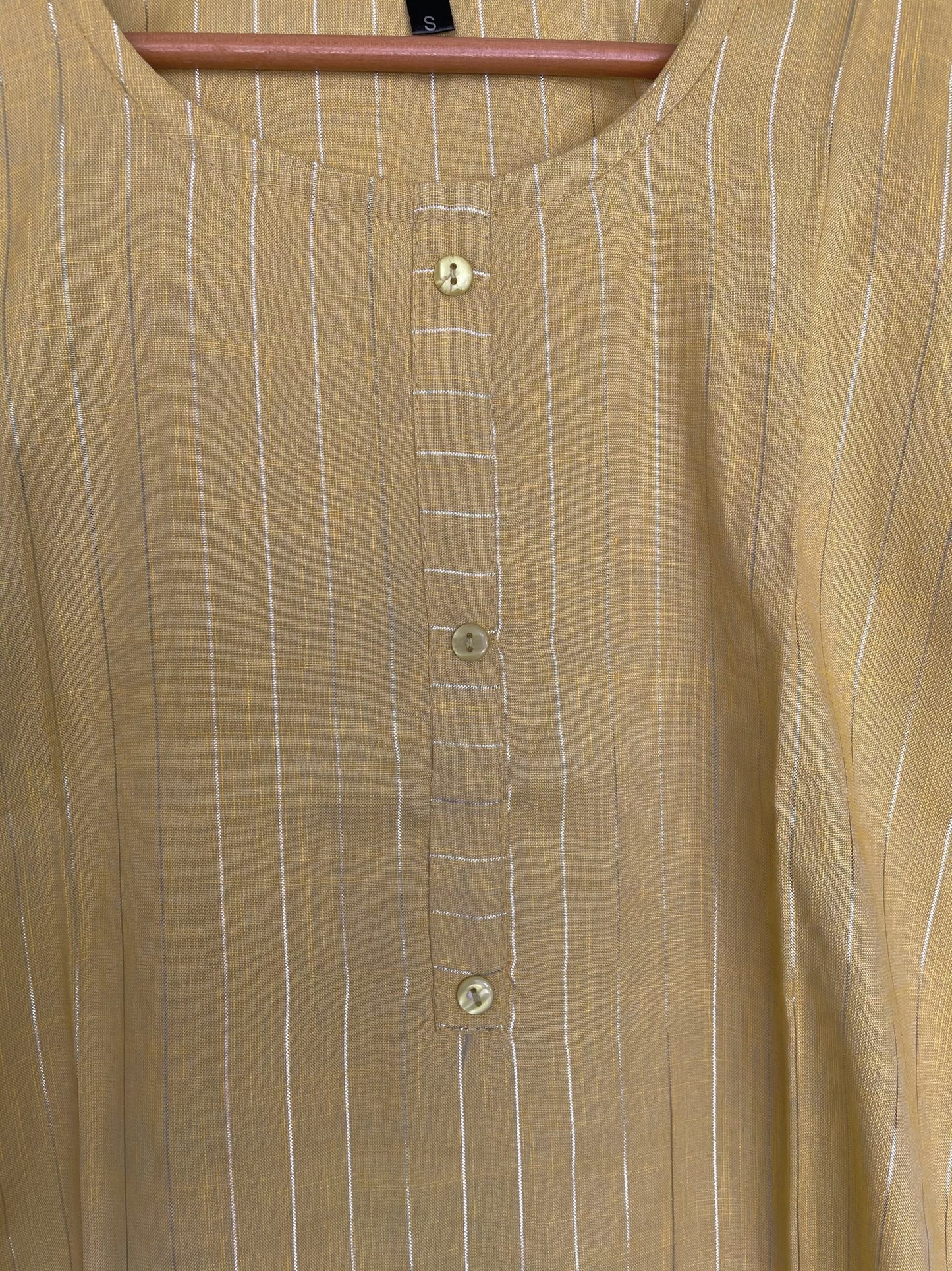 Kakhi Yellow