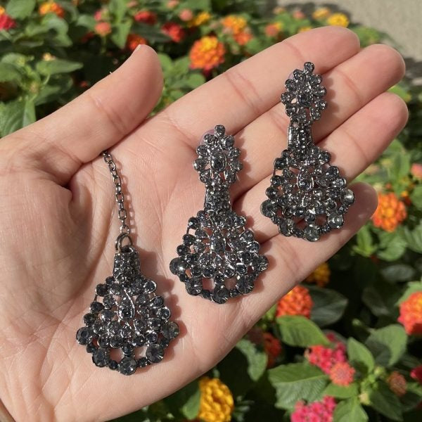 Black Beauty Set