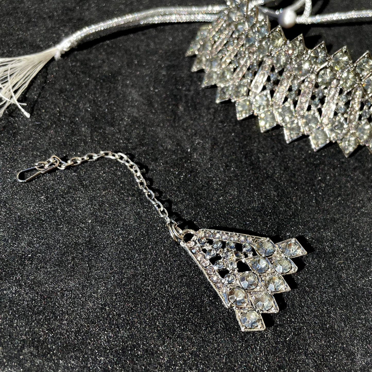 Black Beauty Choker Set