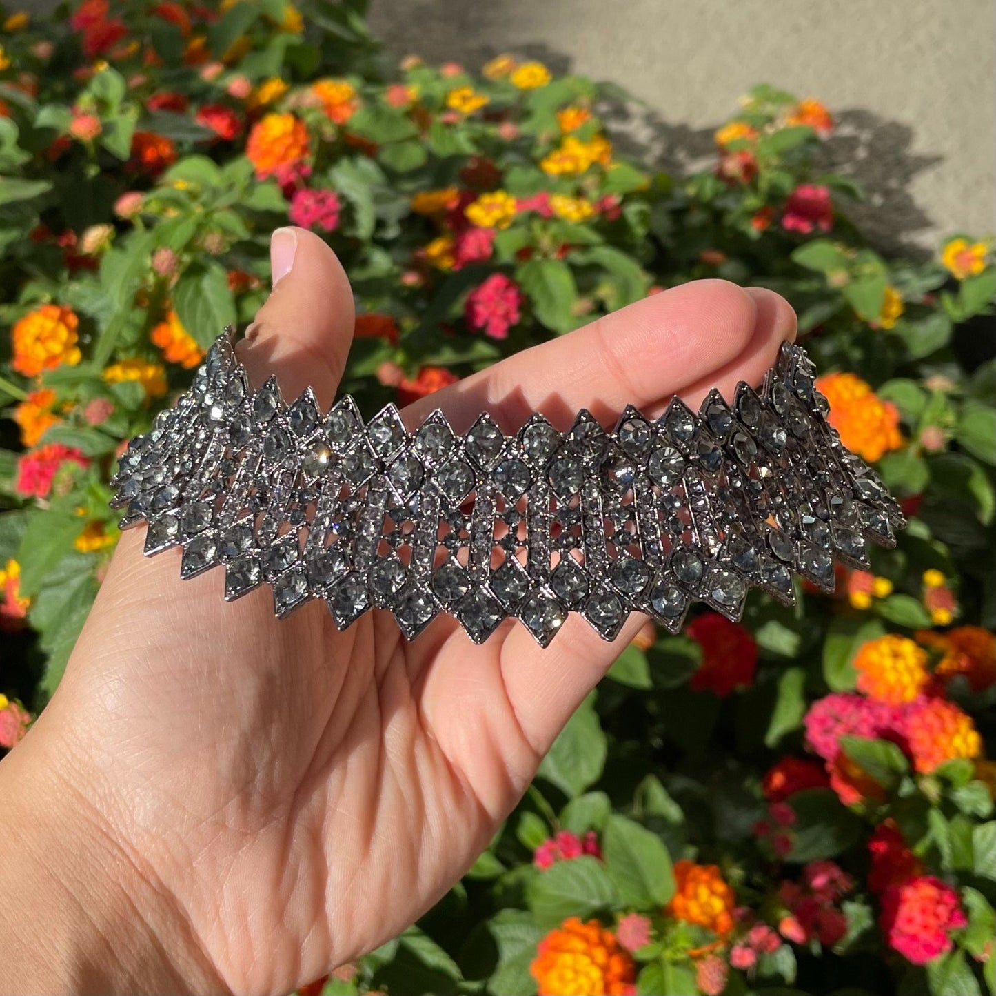 Black Beauty Choker Set