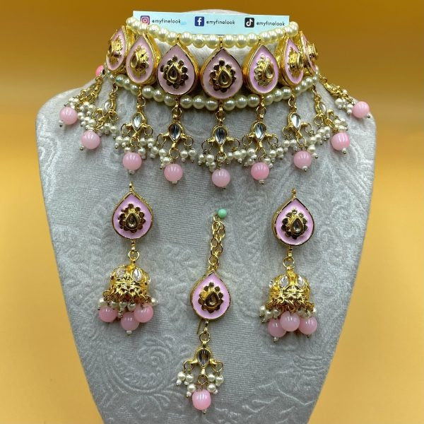 Handmade Kundan/Meena Choker Set