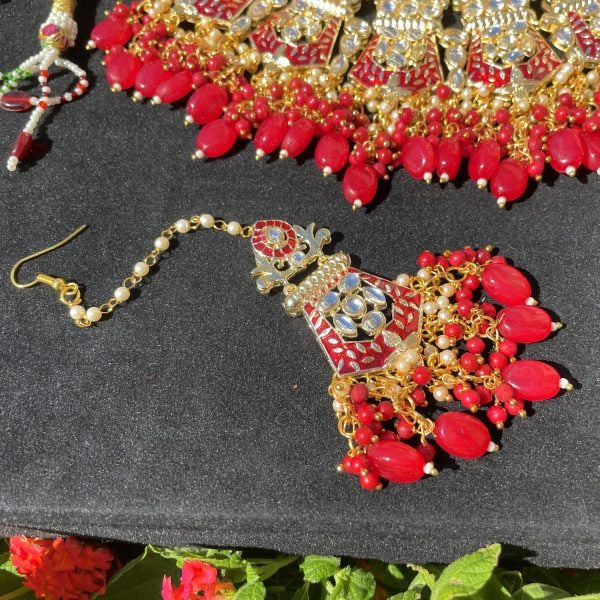 Red Choker Set