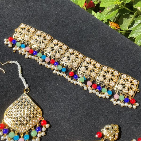 Multicolor Choker Set