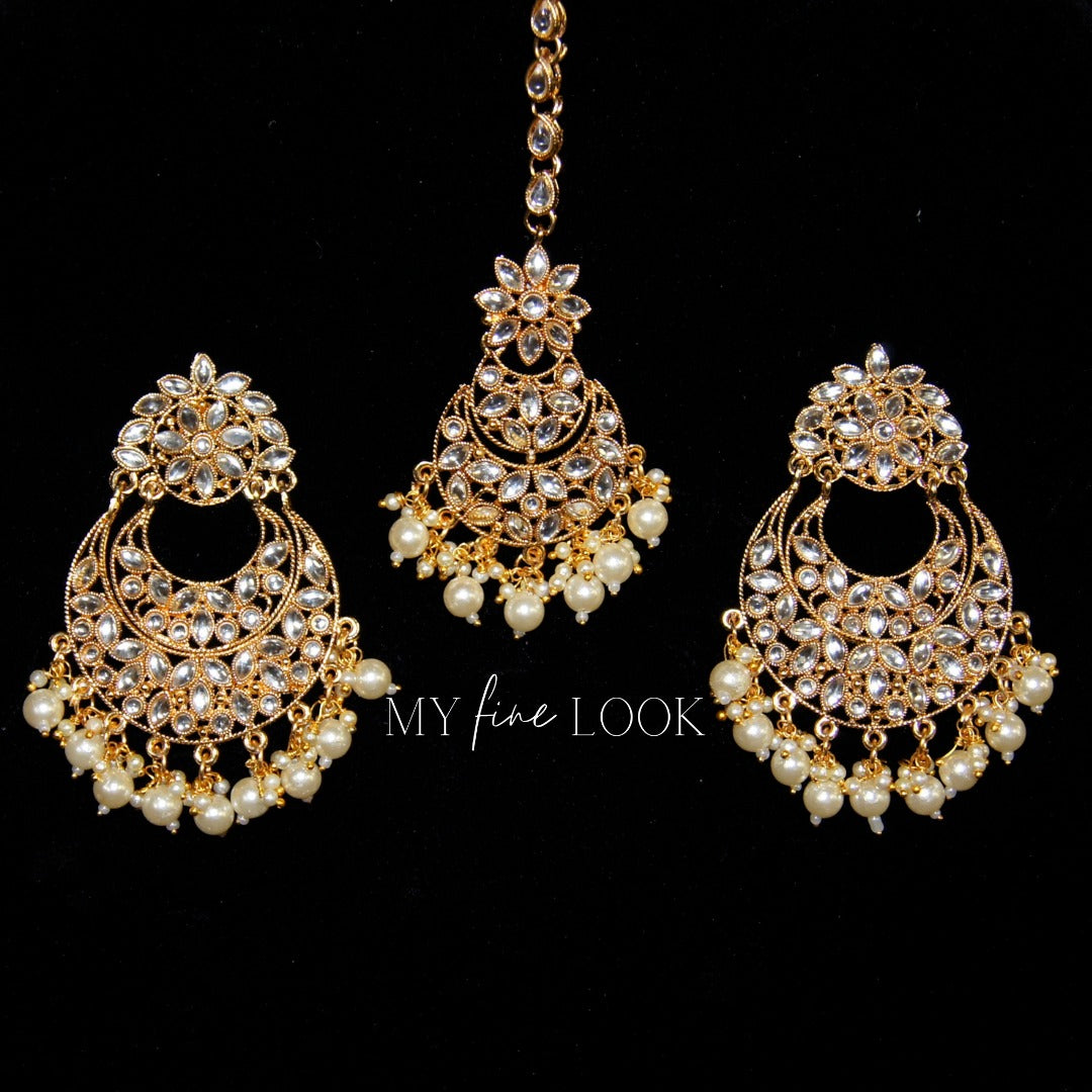 White Kundan Earrings with Maang Tikka