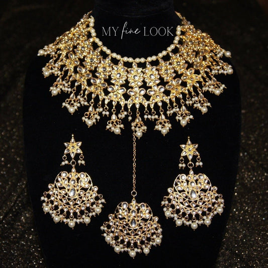 GOLD AND WHITE PEARL SET