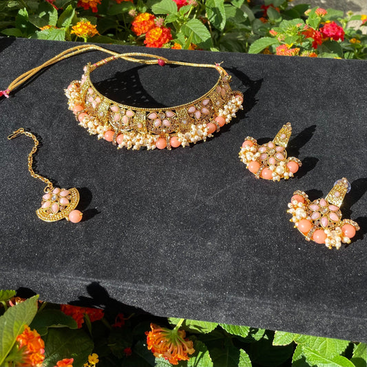 Peach Choker Set