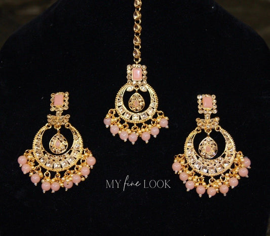 Peach Kundan Earrings with Maang Tikka