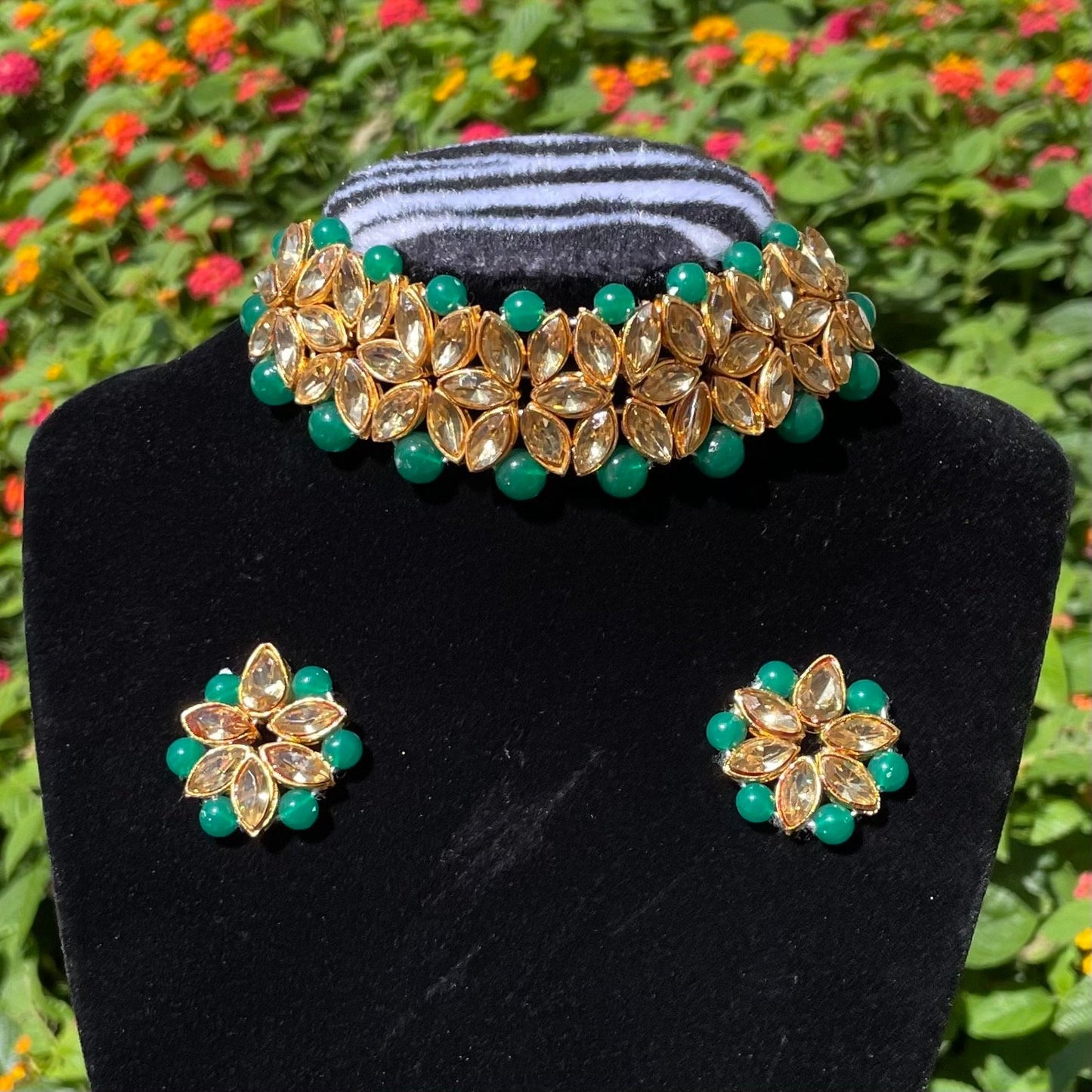 Green Choker Set