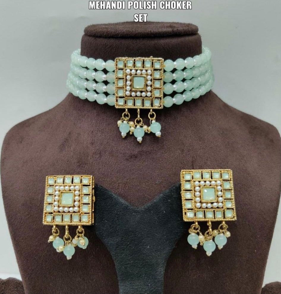 Mint Choker Set