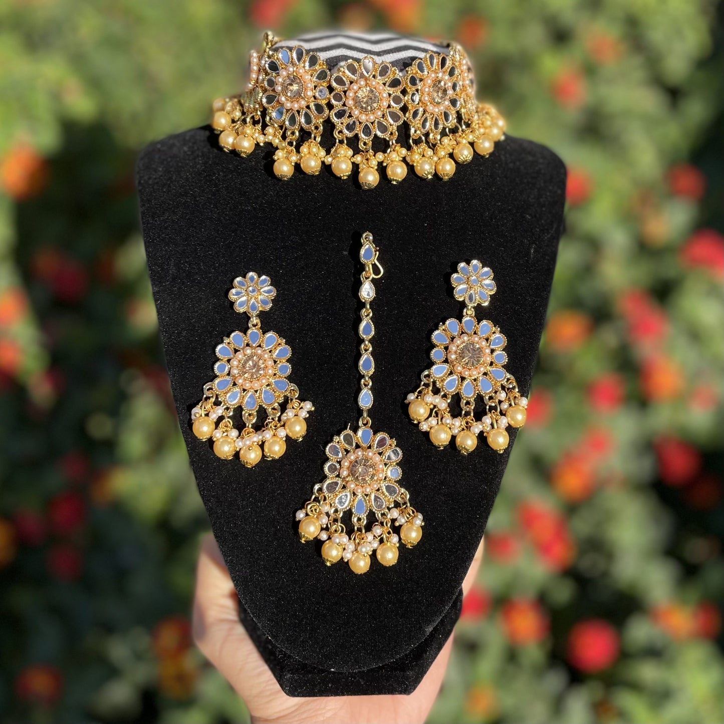 Gold Mirror Choker Set