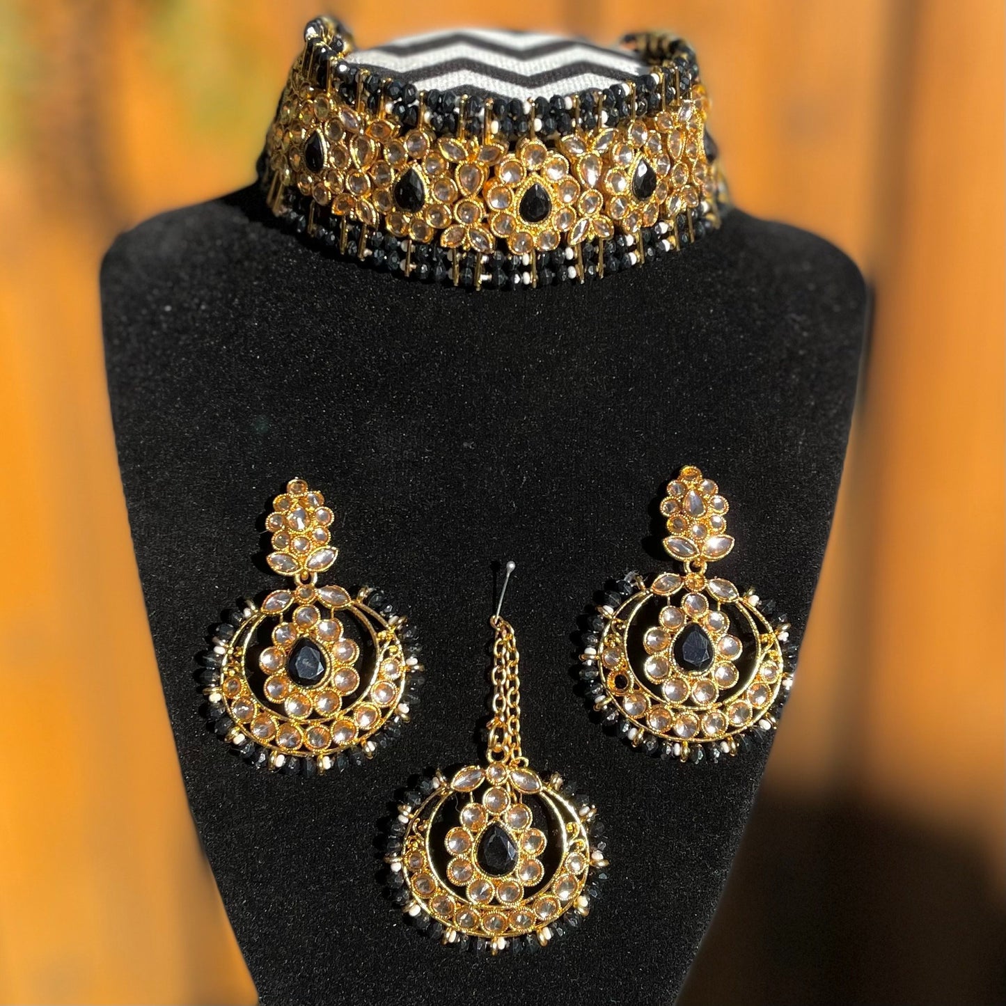 Black Kundan Choker Set