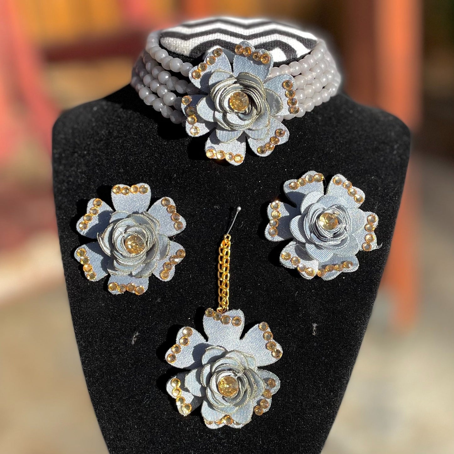 Grey Floral Choker Set