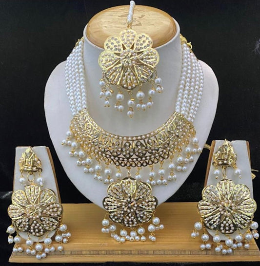 White Necklace Set