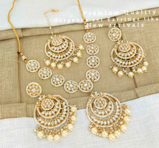 White Necklace Set