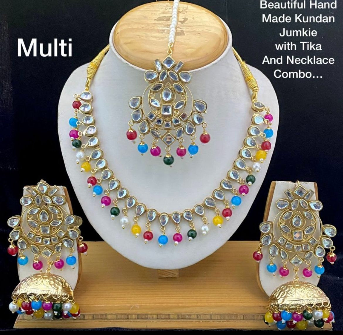 Multicolor Necklace Set