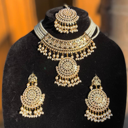 White Necklace Set