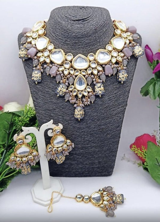 Grey Kundan Necklace Set