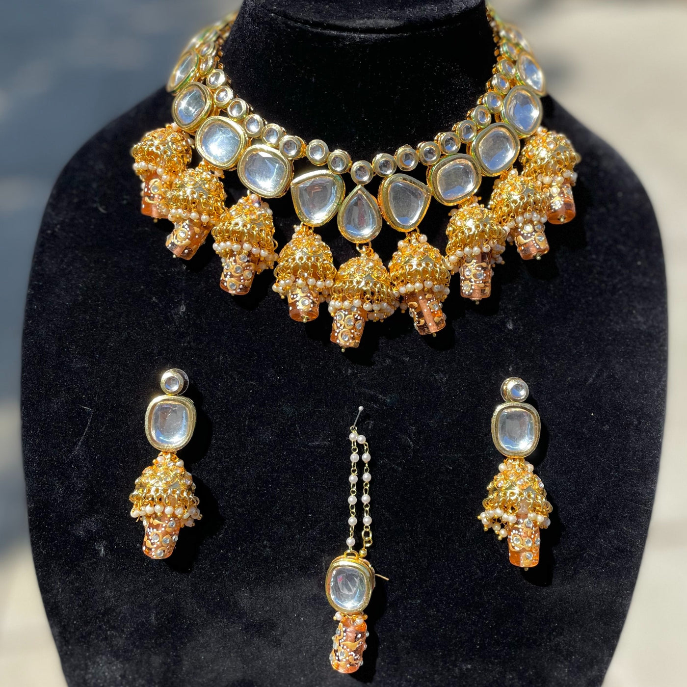 Clear Peach Jhumki Kundan Necklace Set