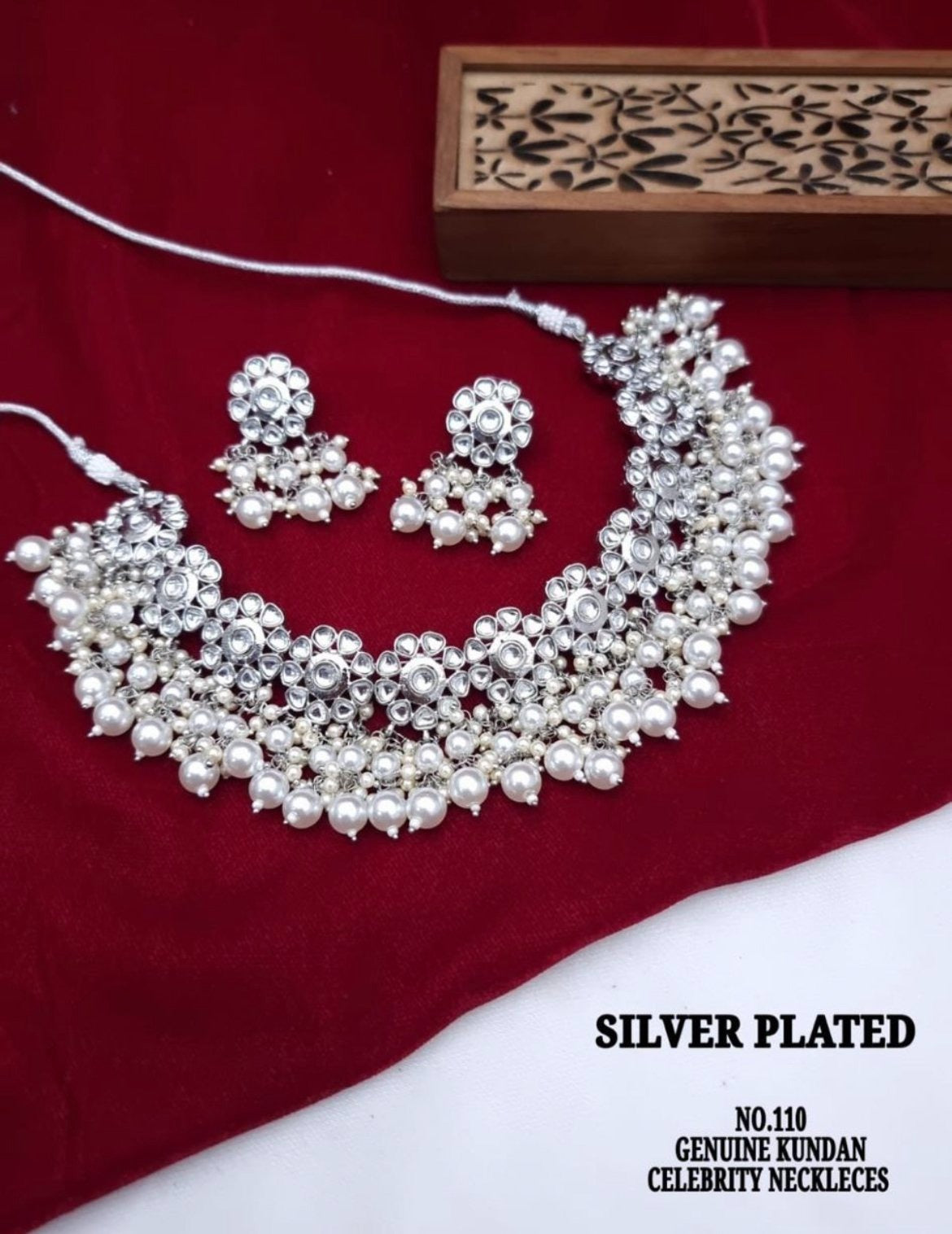 Silver Kundan Necklace/Choker Set