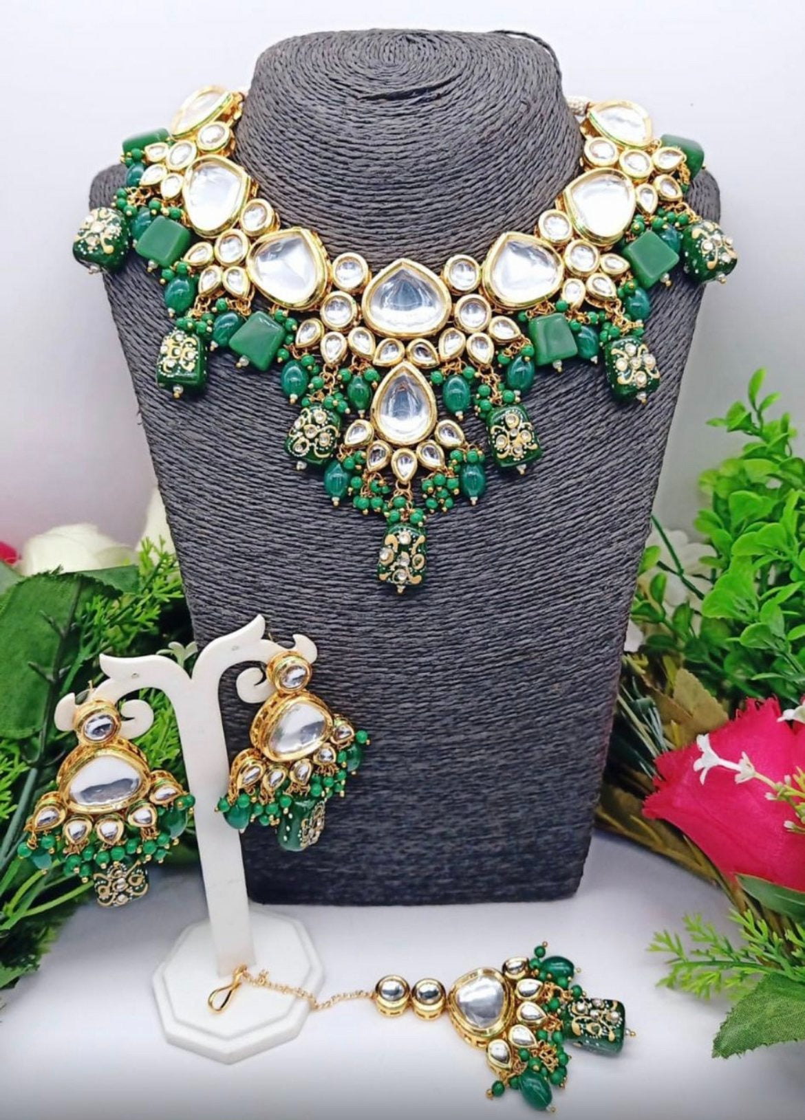 Green Kundan Necklace Set