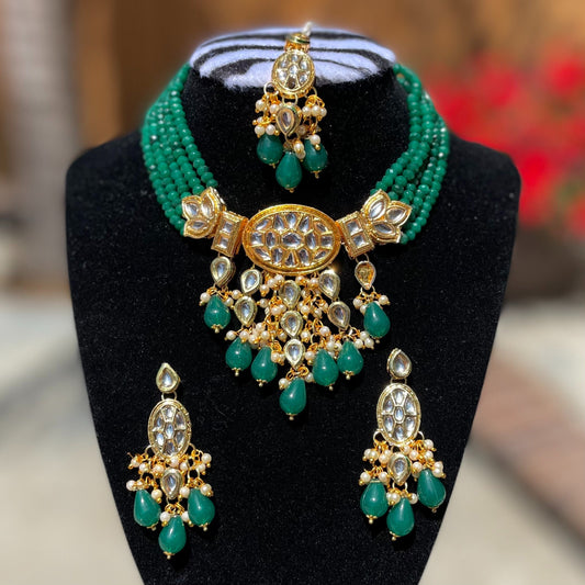 Green Kundan Necklace/Choker Set