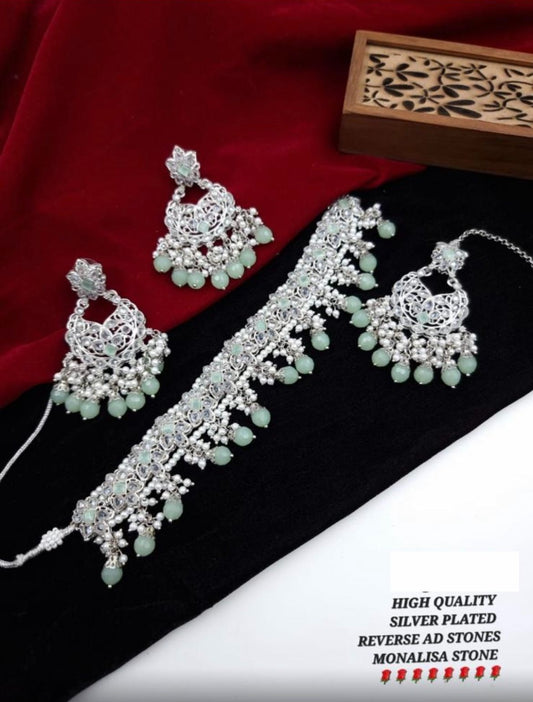 Silver and Mint Choker Set