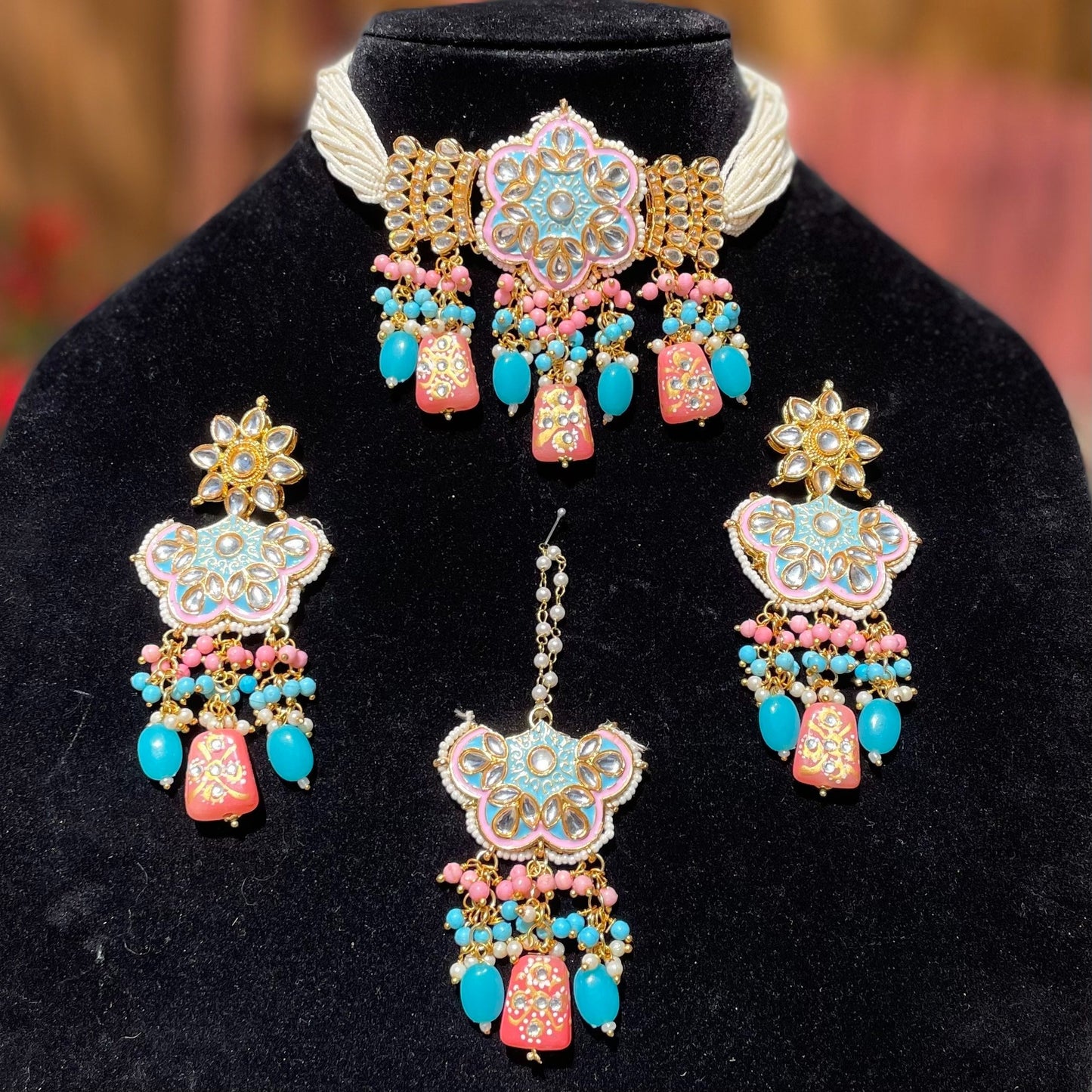 Fehrozy Blue/Pink Choker Set