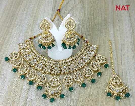 Green Necklace Set