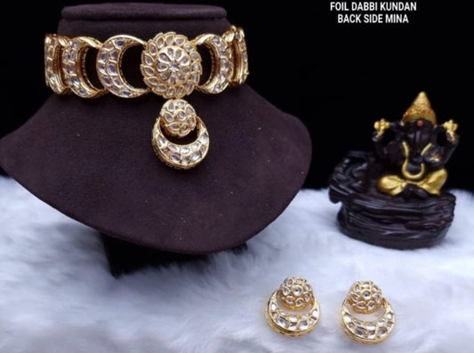 Dabbi Kundan Gold Choker Set