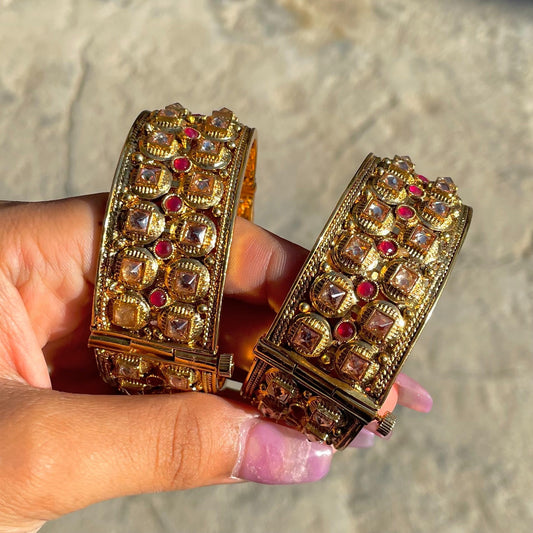 Kundan and Polki Screw-on Bangles