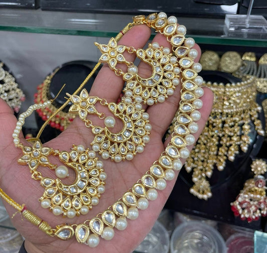 White Kundan Necklace Set
