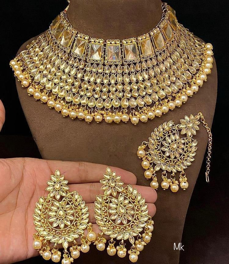 Golden Kundan Choker Set