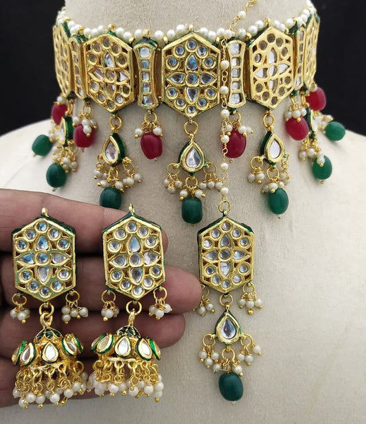 Handmade Red/Green Choker Set