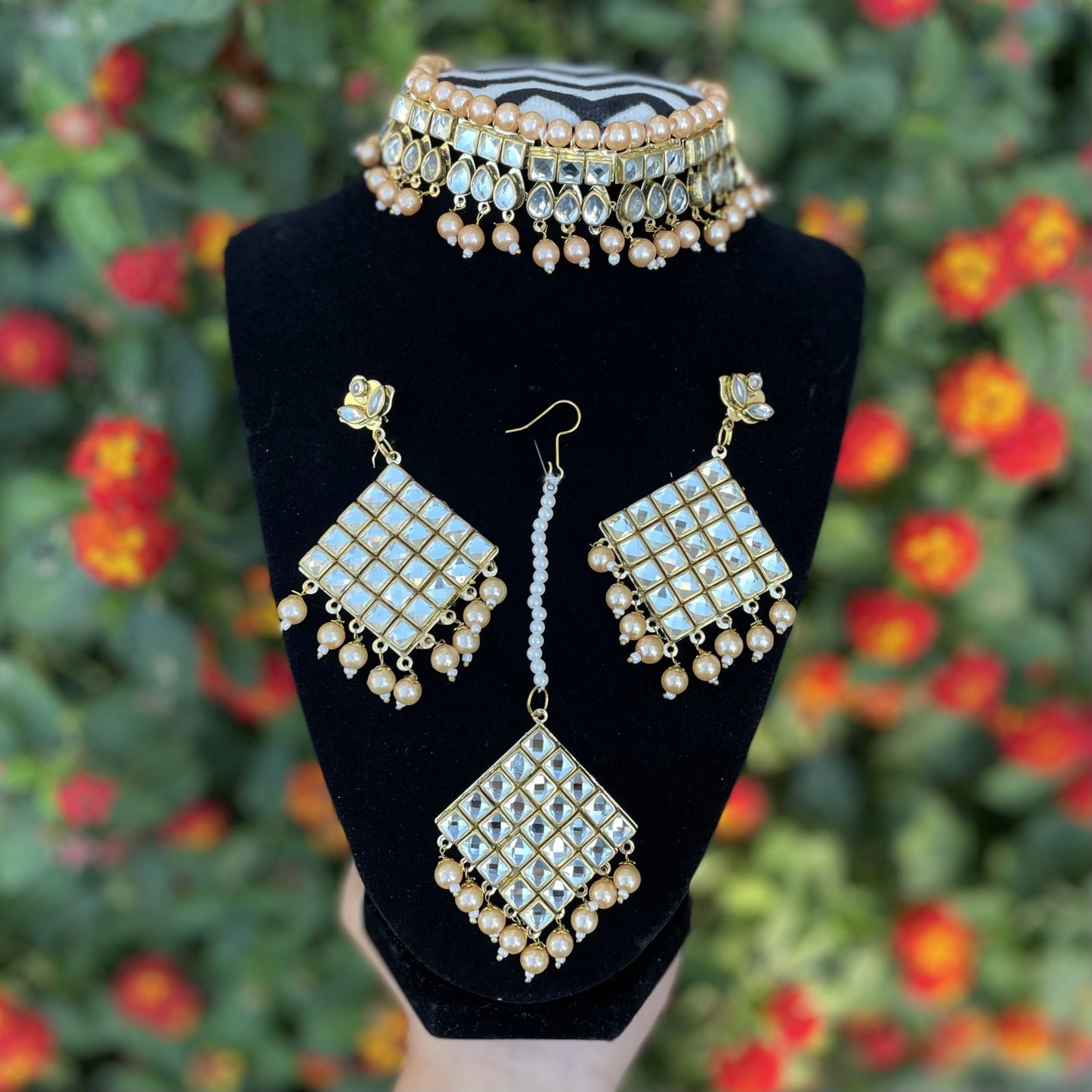 Gold Kundan Choker Set